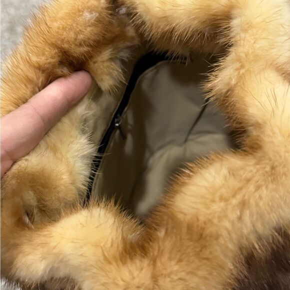 Brown Gradient Real Mink Fur Handmade Drawstring Bucket Bag Includes 2 Straps - Picture 16 of 16